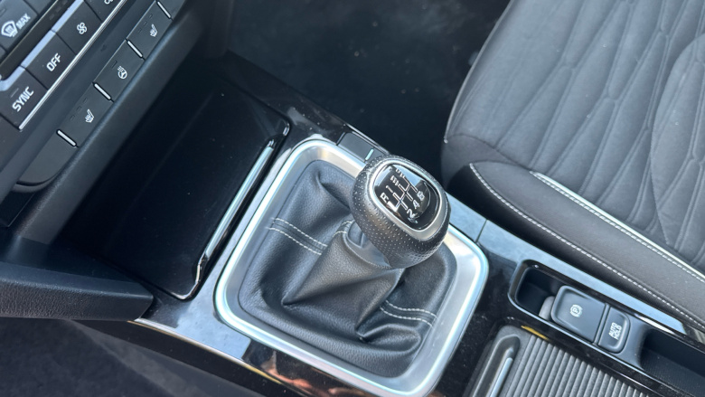 Kia Ceed 1.5T GDi ISG 138 GT-Line 5dr Petrol Hatchback